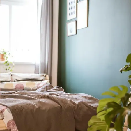 Apartmán Top Host 2 *